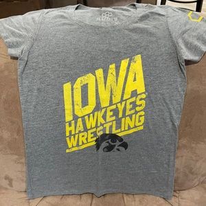 Women’s fit Rudis Iowa Hawkeye wrestling top- size small
